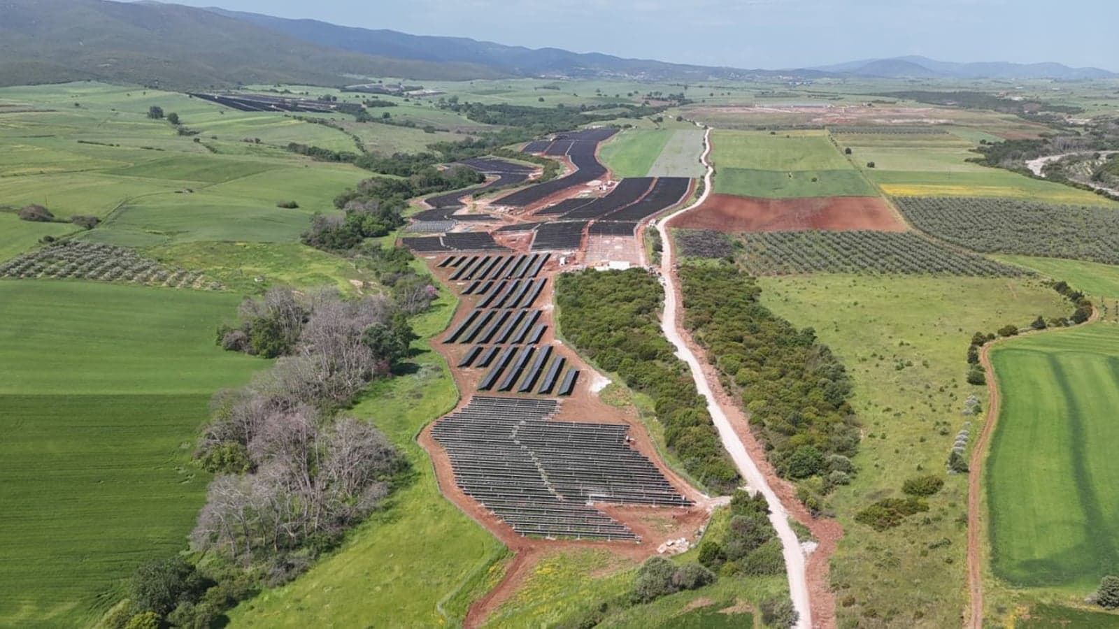 Faria Renewables in 80MW solar deal with LONGi in Greece